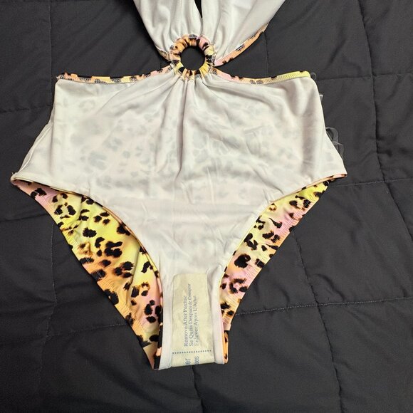 Bar III Summer Heat Animal-Print O-Ring Monokini Swimsuit - Size: Medium - NWT - Picture 8 of 14